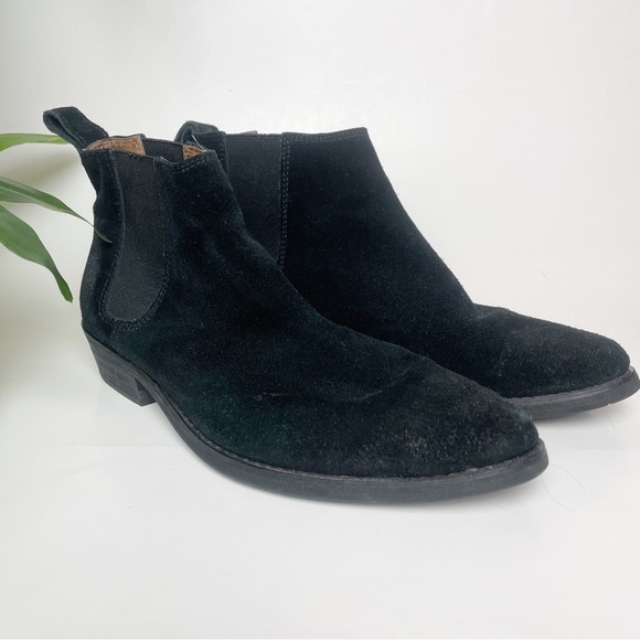 Chocolate Blu Finn Suede Ankle Booties 8.5 - Picture 2 of 12